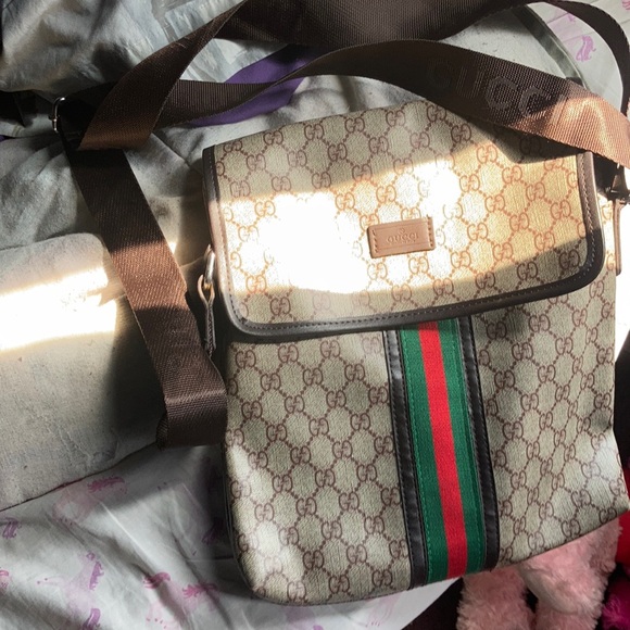 Gucci bag - Picture 3 of 5
